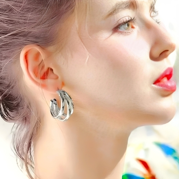 ποΈMinimalist Multi-Layer C-Shaped Hoop Earrings Iron Stainless Steel Ear Posts - Picture 4 of 13